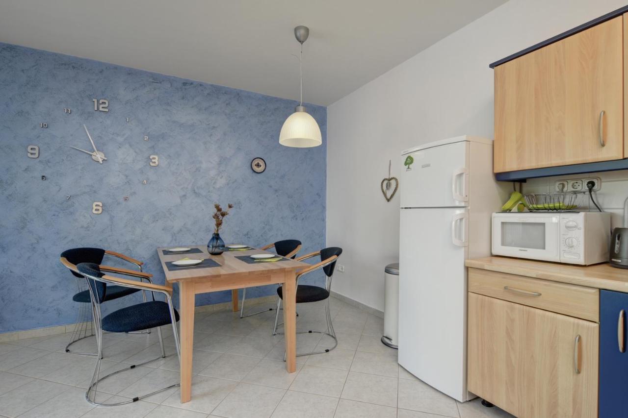Bella Golden Beach Шиофок Экстерьер фото