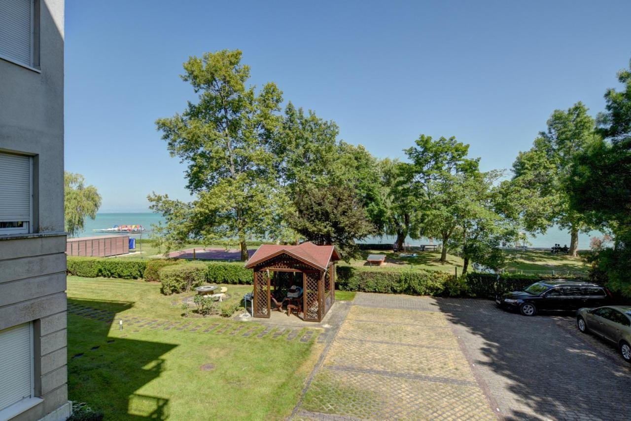 Bella Golden Beach Шиофок Экстерьер фото