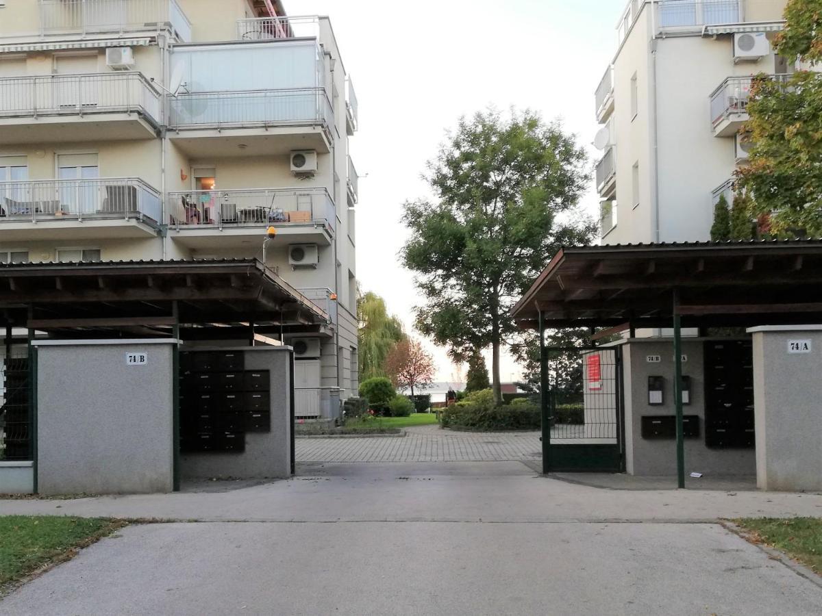 Bella Golden Beach Шиофок Экстерьер фото